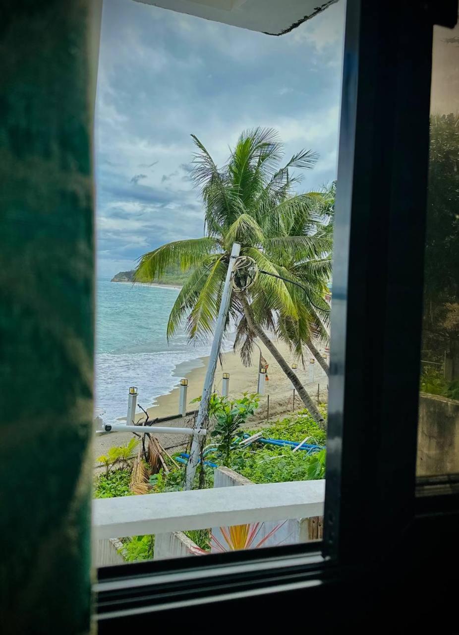 Playa Blanca Beach Resort (Adults Only) Puerto Galera Εξωτερικό φωτογραφία